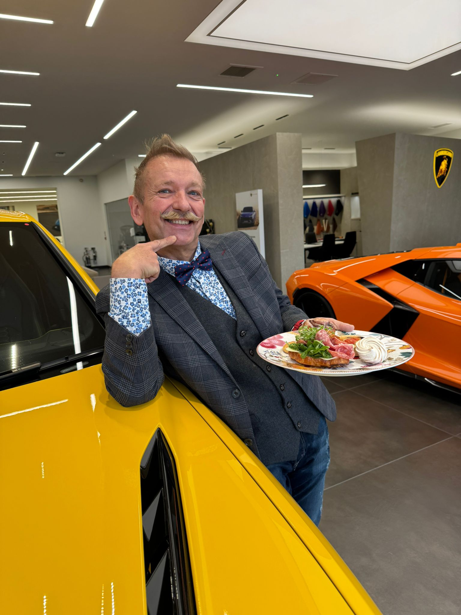 whatsapp image 2025 11 23 at 21.52.30